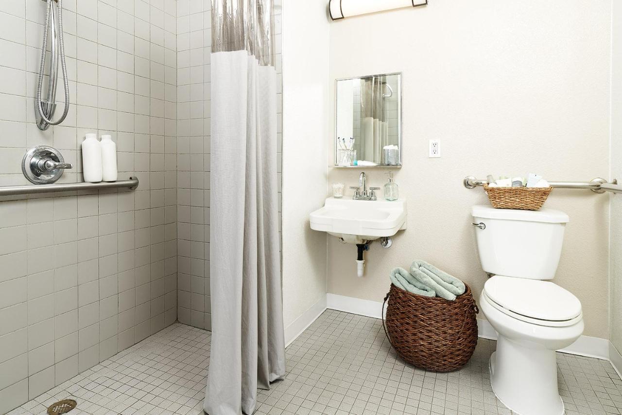 Intown Suites Extended Stay Raleigh Nc- Capital Blvd Dış mekan fotoğraf