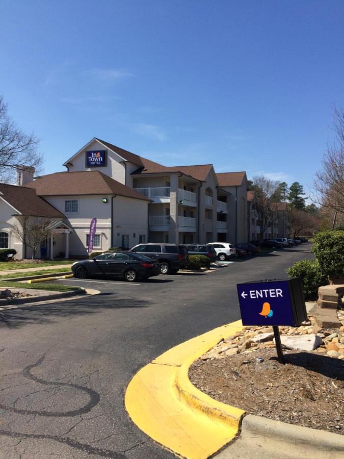 Intown Suites Extended Stay Raleigh Nc- Capital Blvd Dış mekan fotoğraf