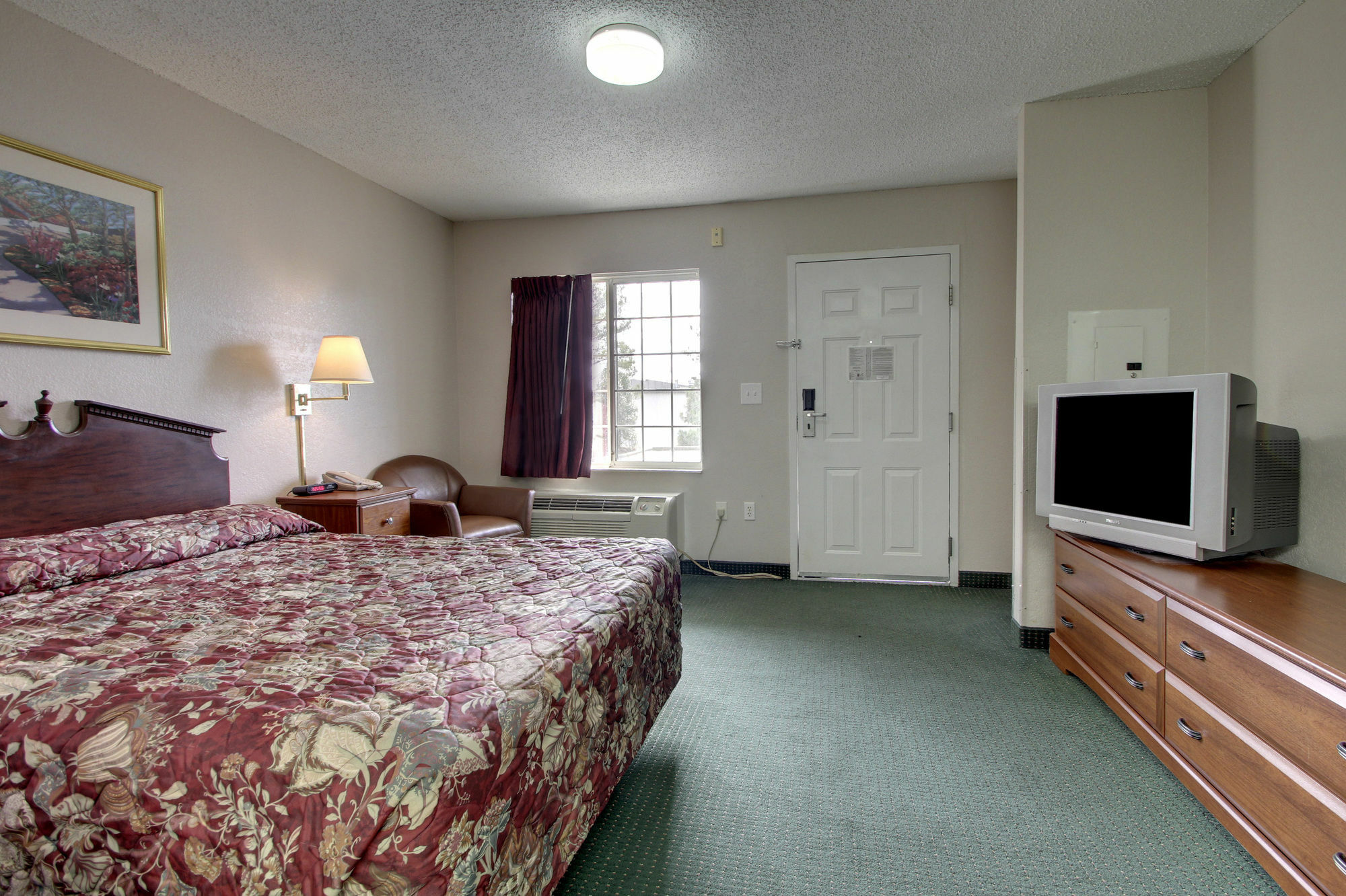Intown Suites Extended Stay Raleigh Nc- Capital Blvd Dış mekan fotoğraf